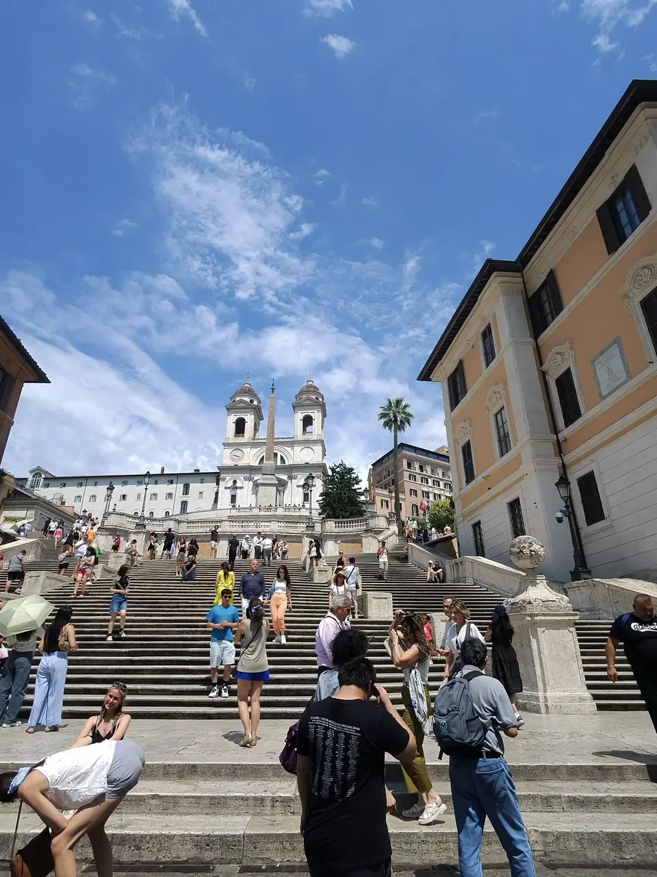 A vertical detail recorded near Spanish Steps on June 22, 2025.
