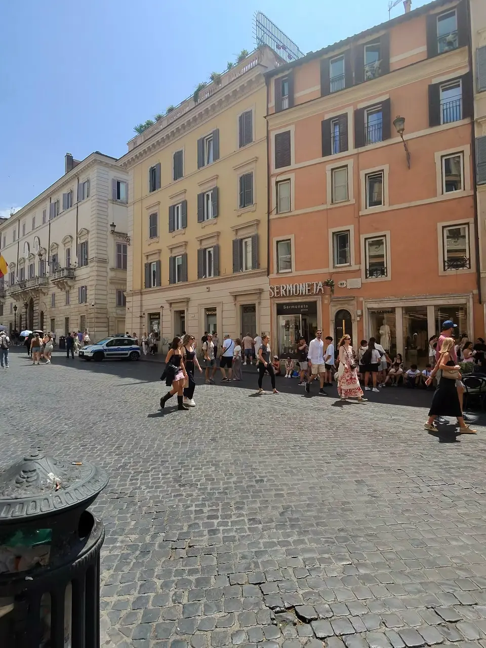 A vertical detail recorded near Spanish Steps on June 22, 2025.