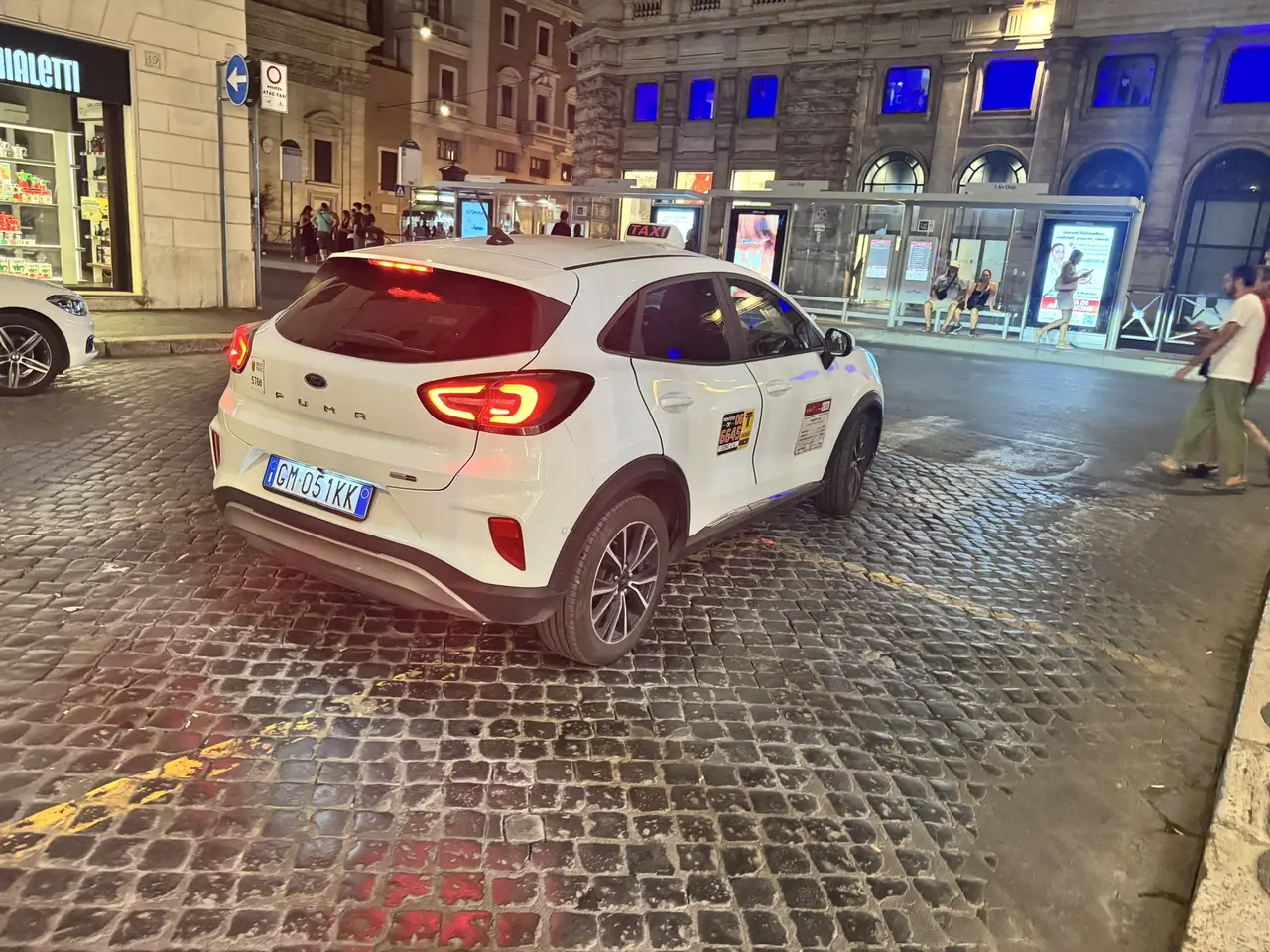 A wide view recorded near Trevi Fountain on June 22, 2025.