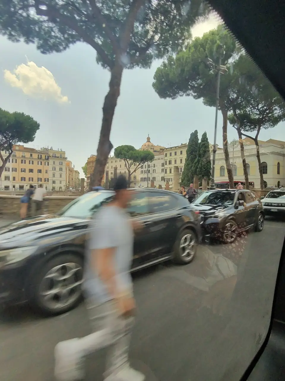 A vertical detail recorded near Piazza Navona on June 23, 2025.