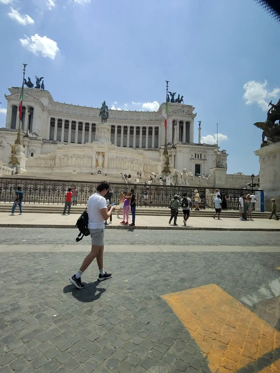 A vertical detail recorded near Pantheon on June 23, 2025.