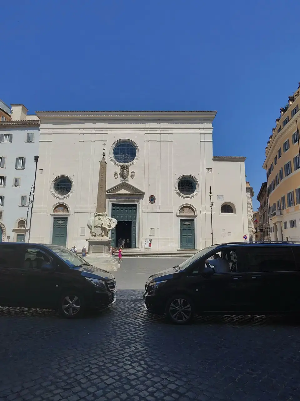A vertical detail recorded near Pantheon on June 23, 2025.