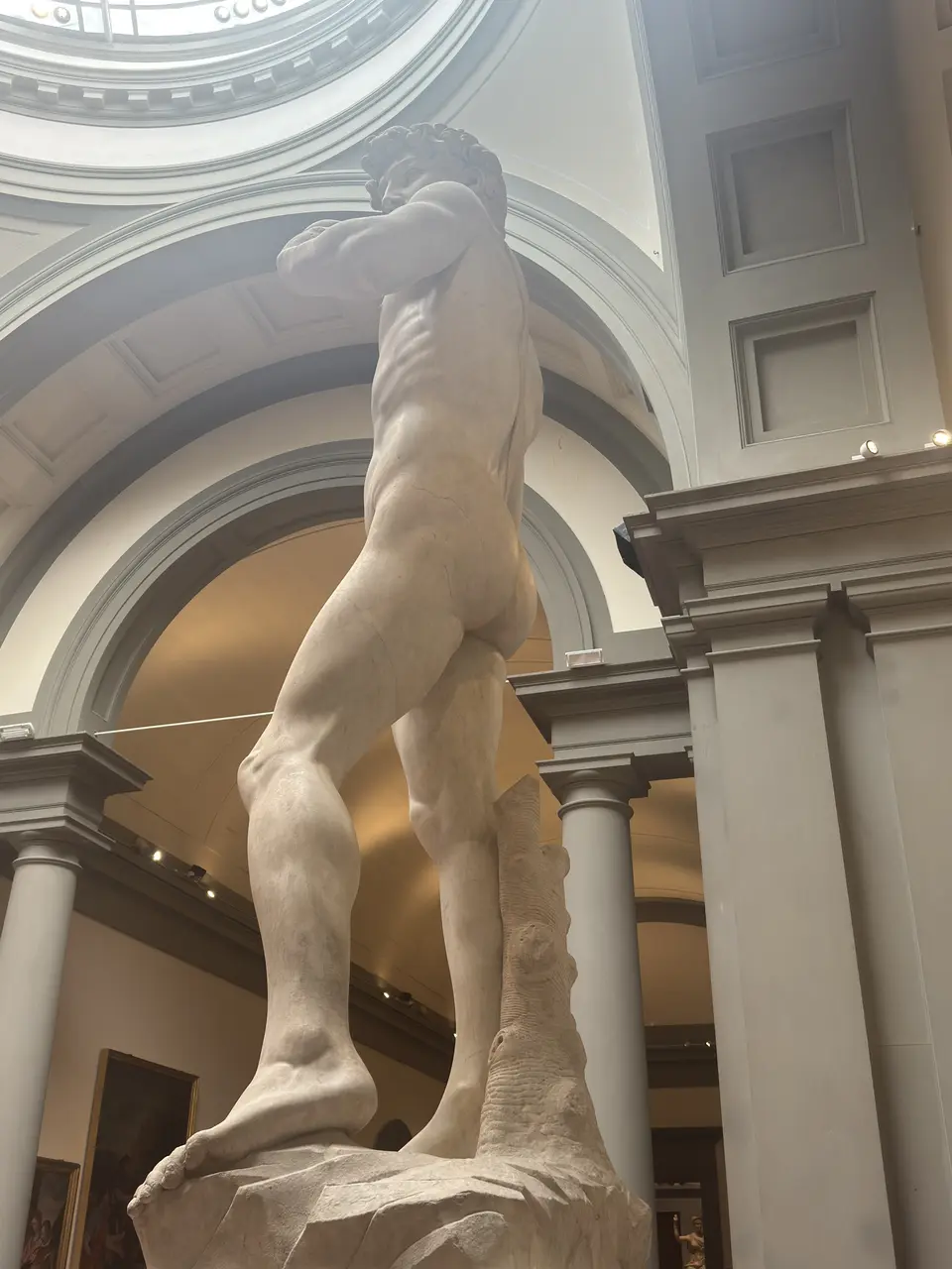 A vertical detail recorded near Galleria dell’Accademia and Michelangelo’s David on June 25, 2025.