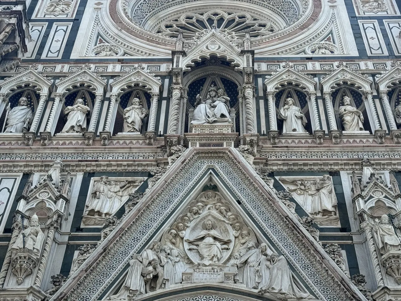 A wide view recorded near Florence Cathedral on June 25, 2025.