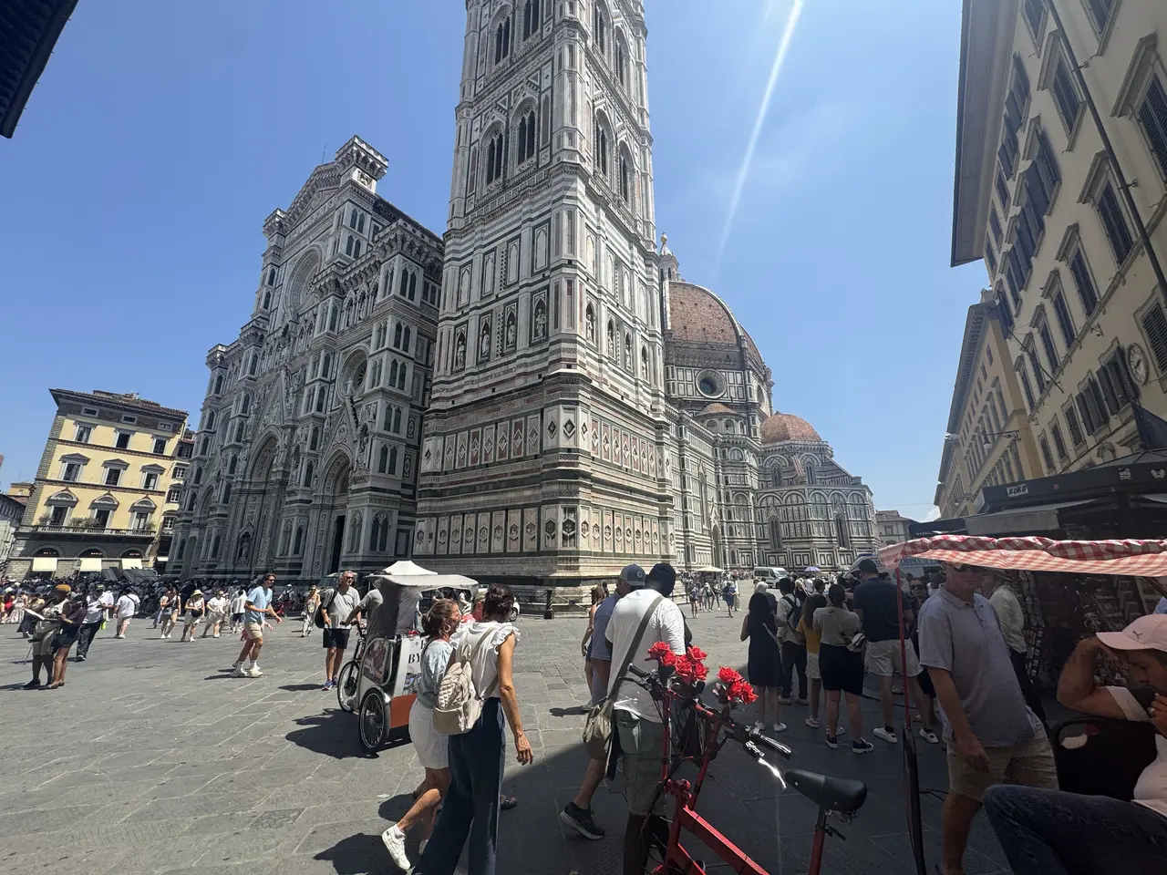A wide view recorded near Florence Cathedral on June 25, 2025.