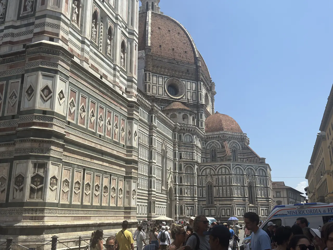 A wide view recorded near Florence Cathedral on June 25, 2025.
