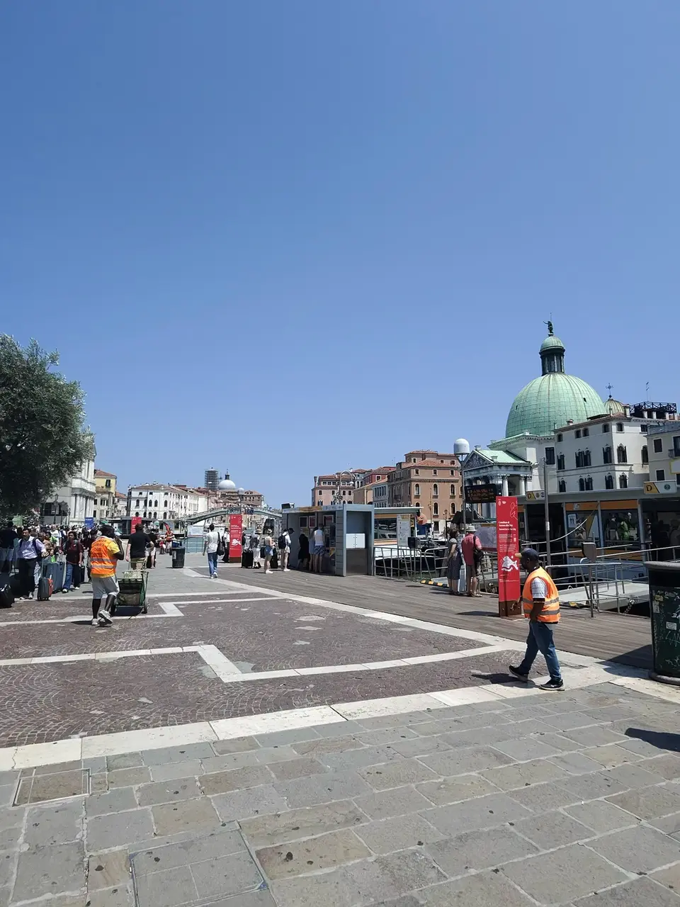 A vertical detail recorded near St. Mark’s Square on June 26, 2025.