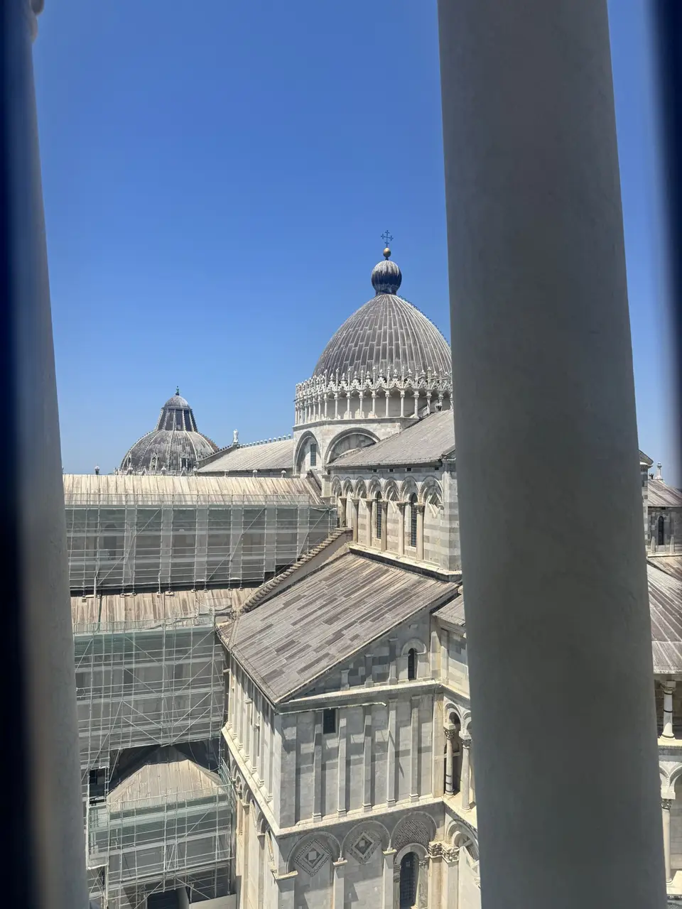 A vertical detail recorded near Piazza dei Miracoli on June 29, 2025.