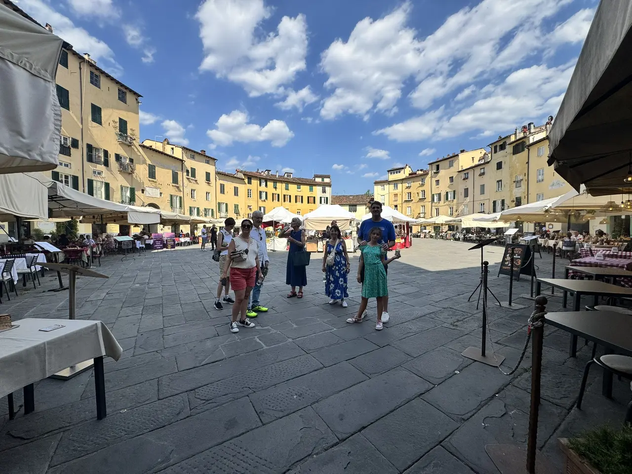A wide view recorded near Piazza dell’Anfiteatro on June 29, 2025.
