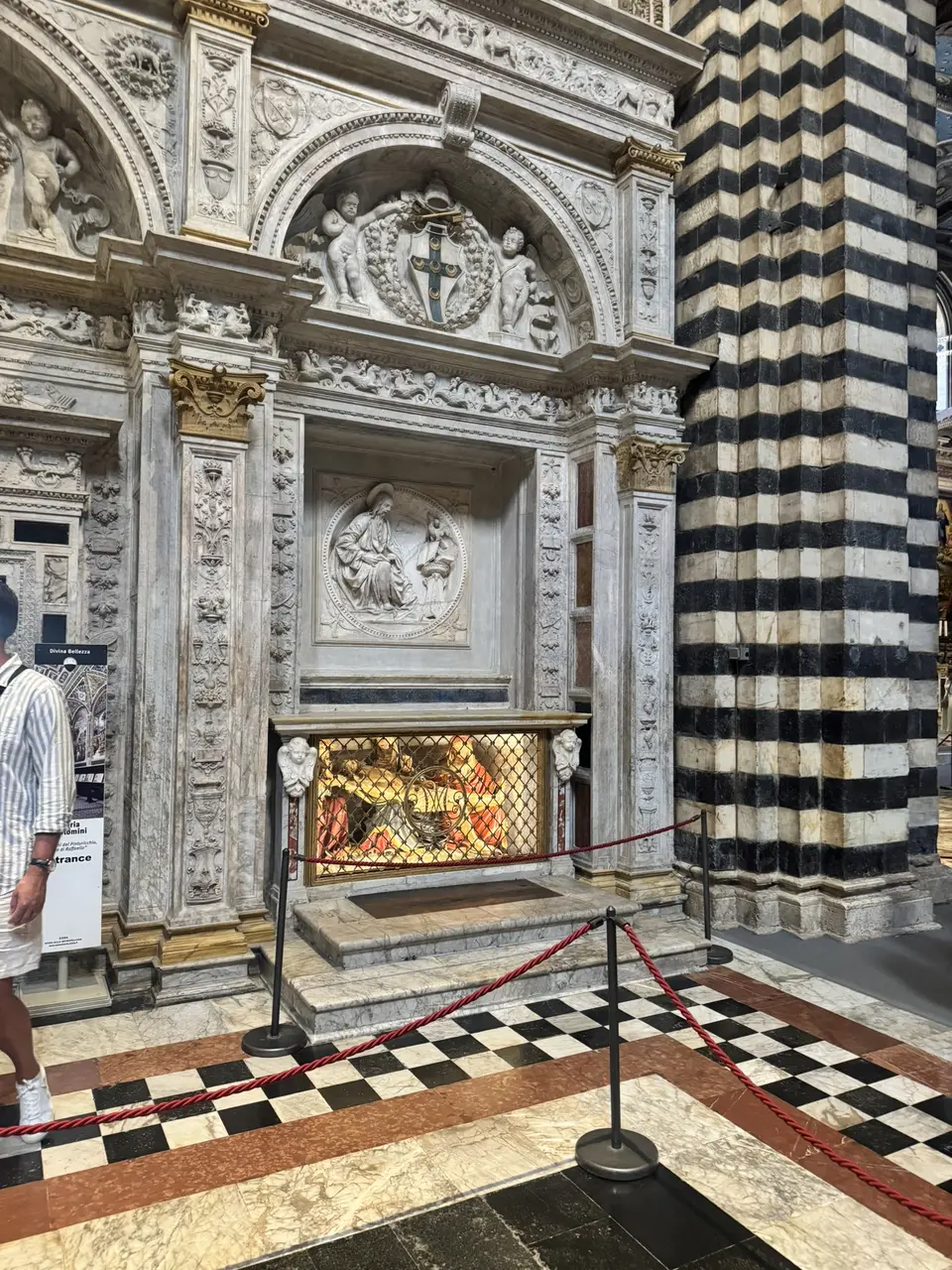 A vertical detail recorded near Siena Cathedral on July 1, 2025.