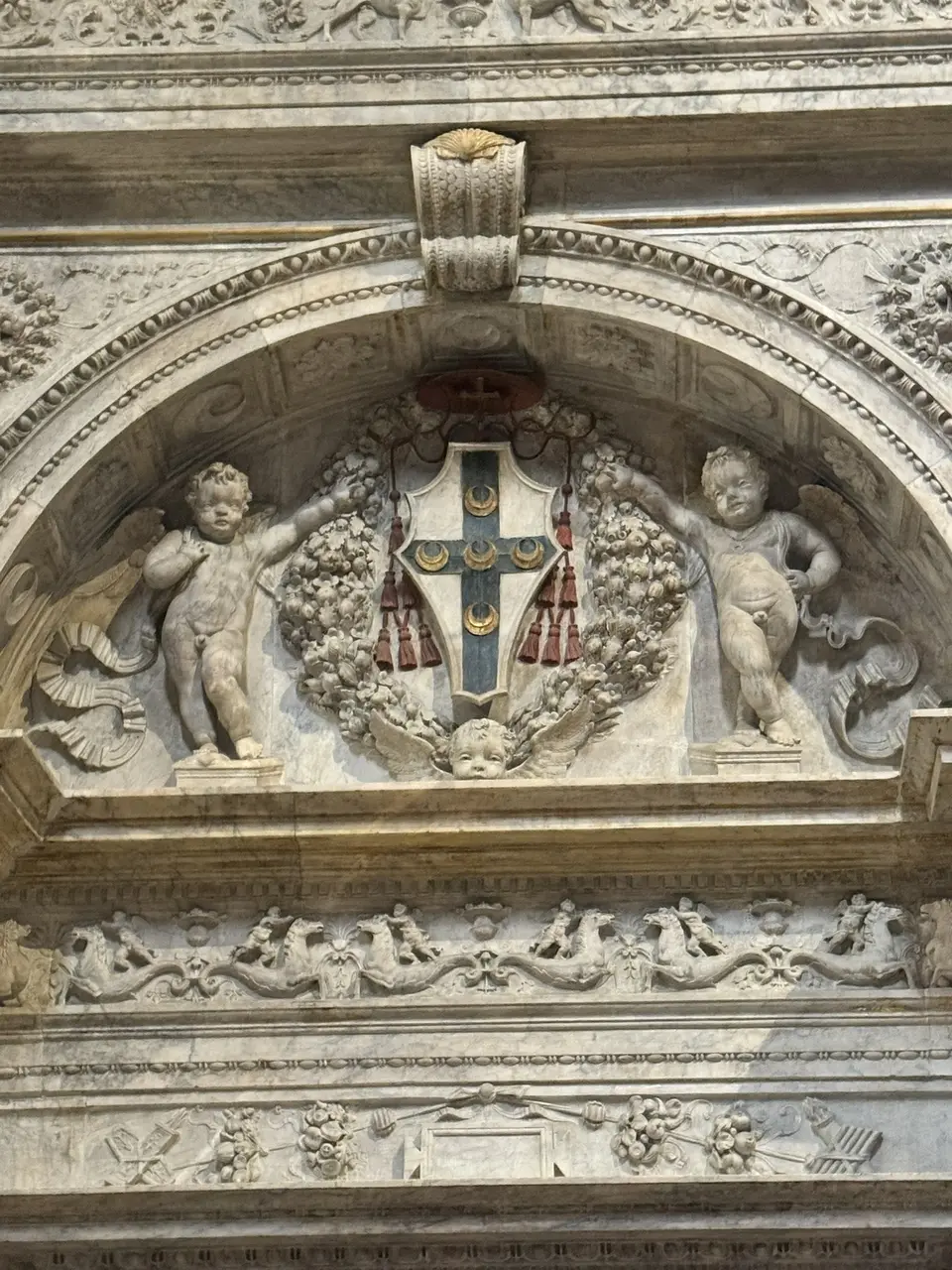 A vertical detail recorded near Siena Cathedral on July 1, 2025.