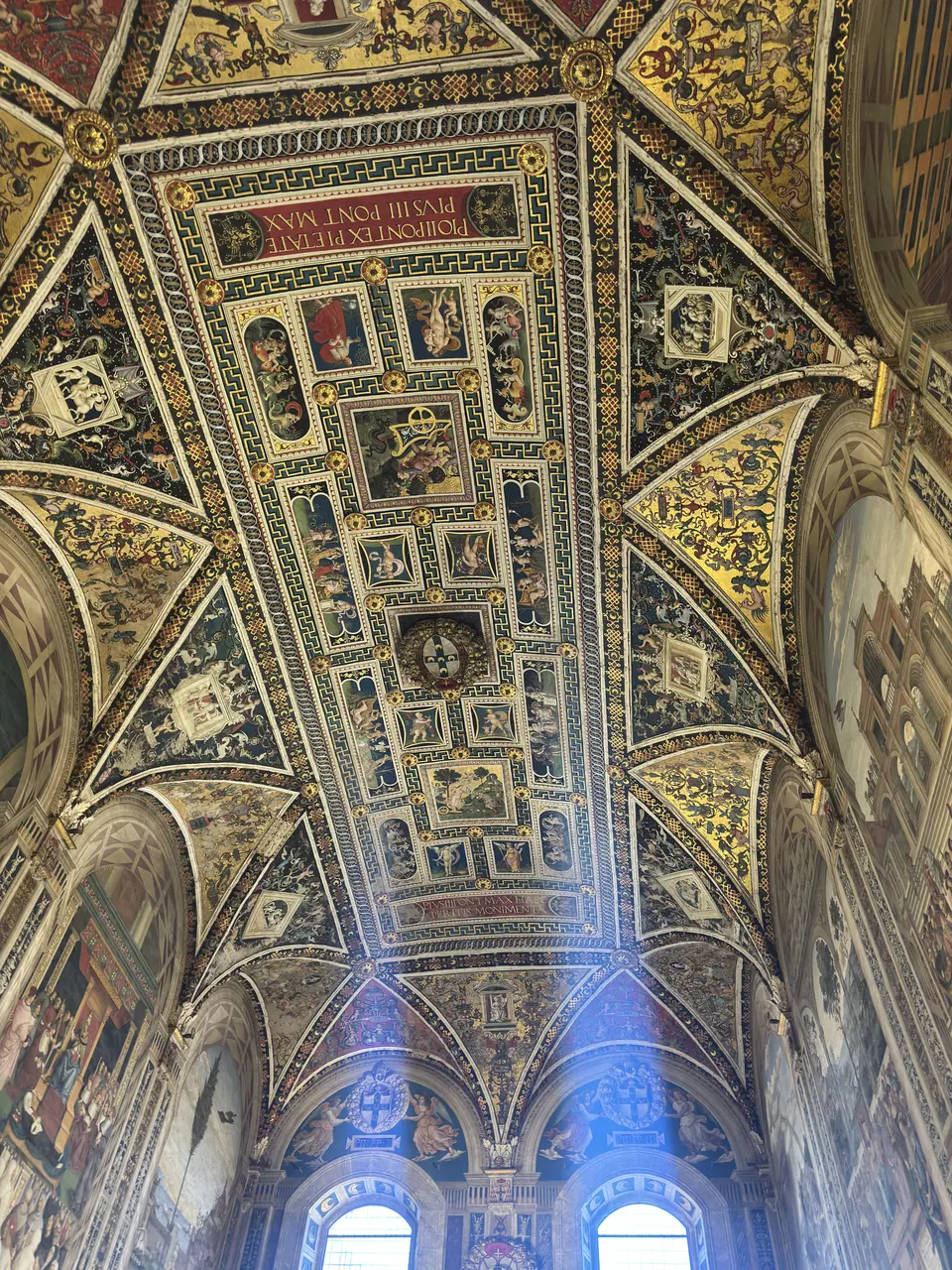 A vertical detail recorded near Siena Cathedral on July 1, 2025.