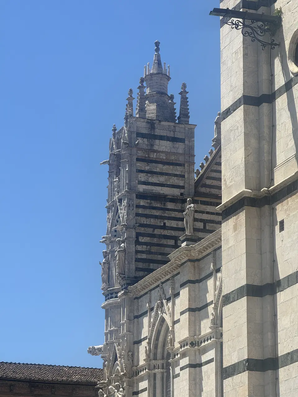A vertical detail recorded near Siena Cathedral on July 1, 2025.