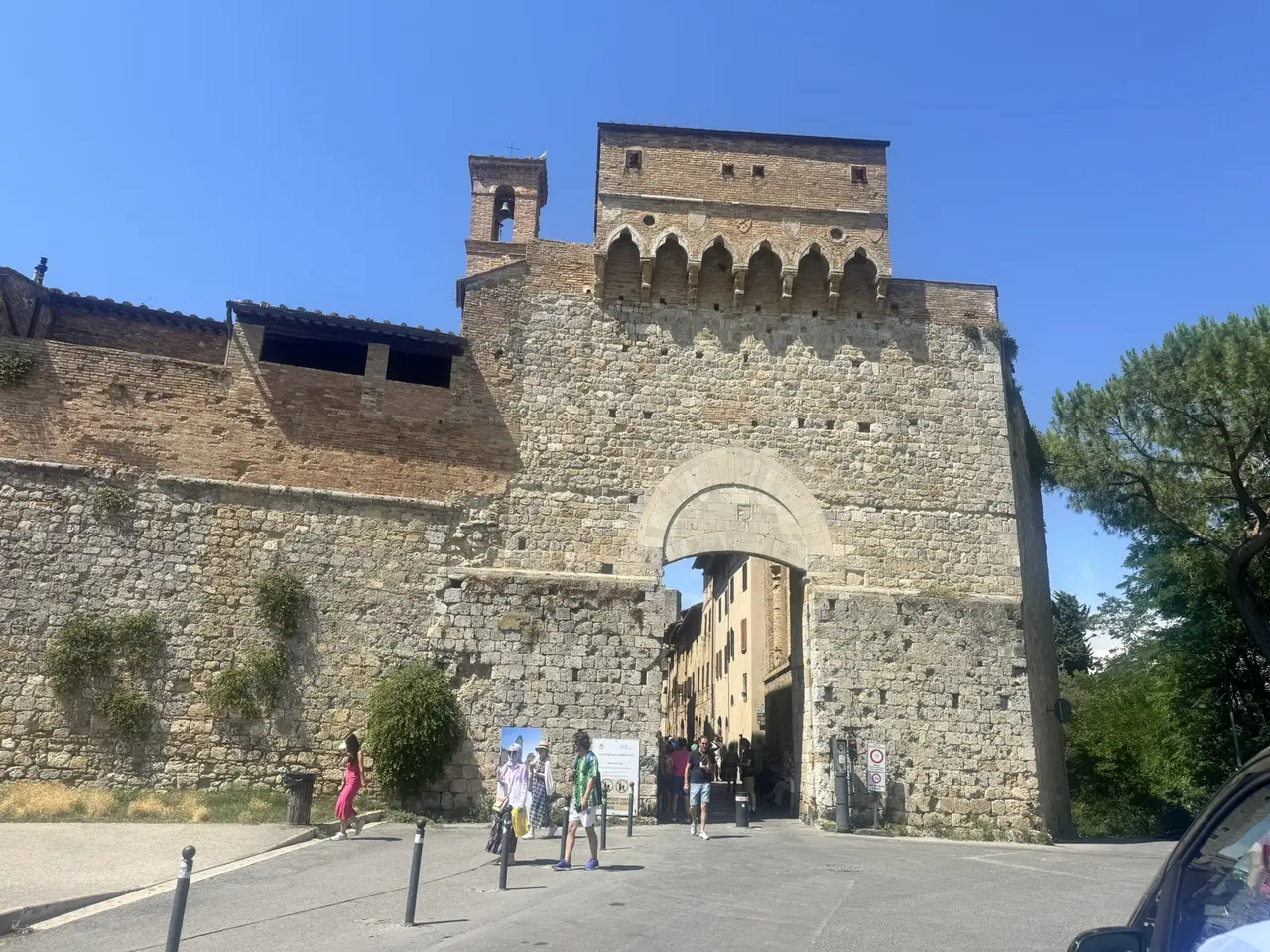 A wide view recorded near Porta San Giovanni on July 1, 2025.